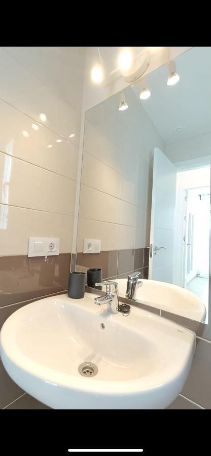 Sherry Suites VII Apartamentos Parking Gratuito Χέρεζ Εξωτερικό φωτογραφία